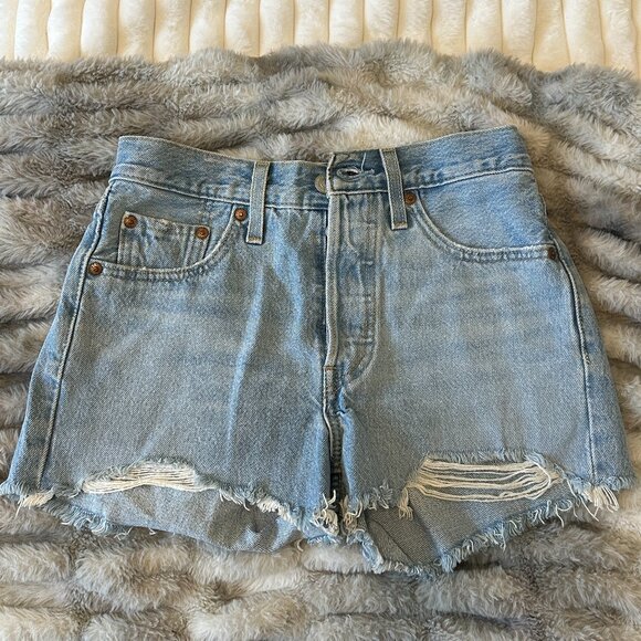Levi's 501 Original Fit Jean Short (Luxor Heat Light Wash) - Picture 1 of 4